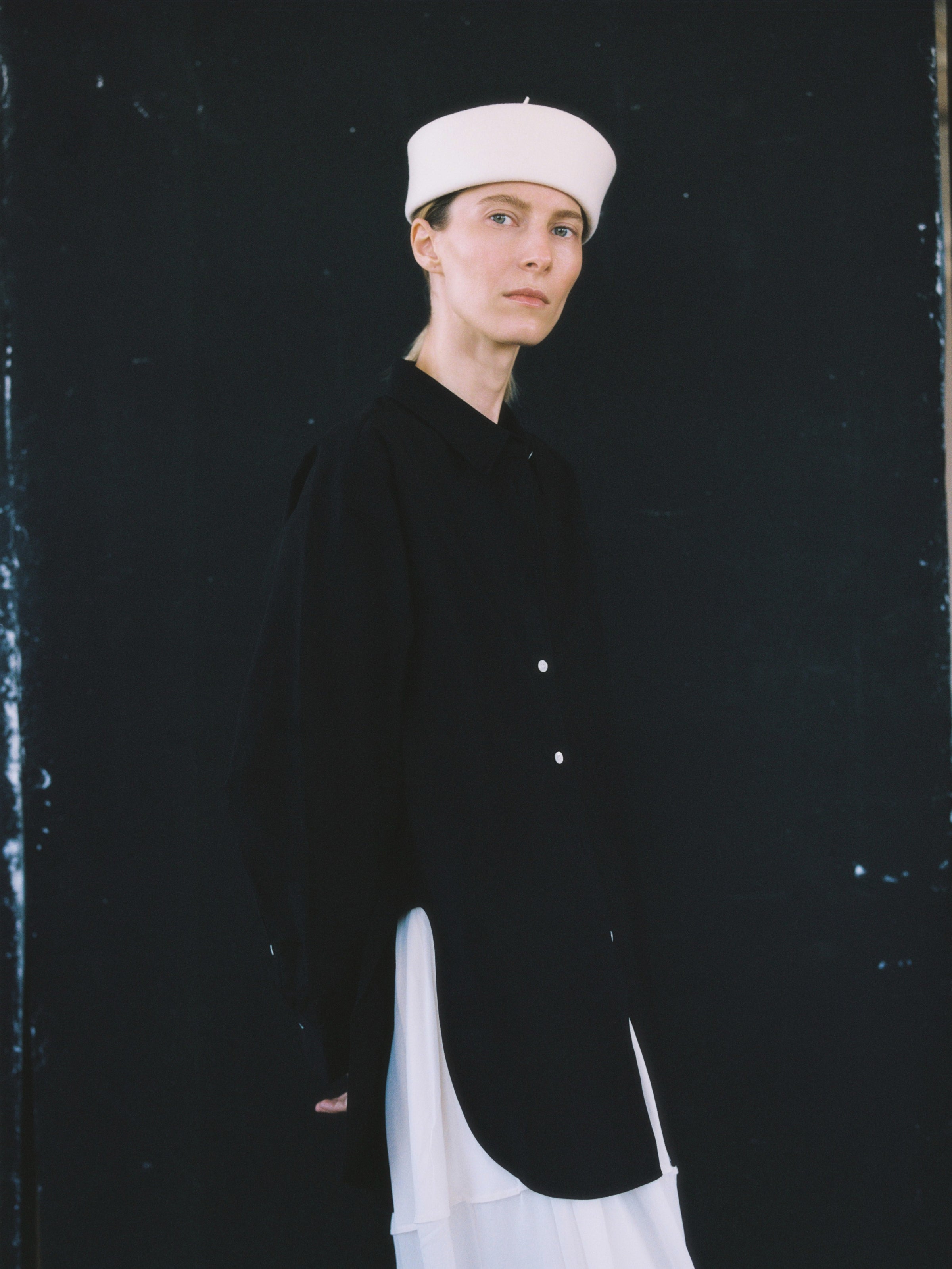 Le Irina - White