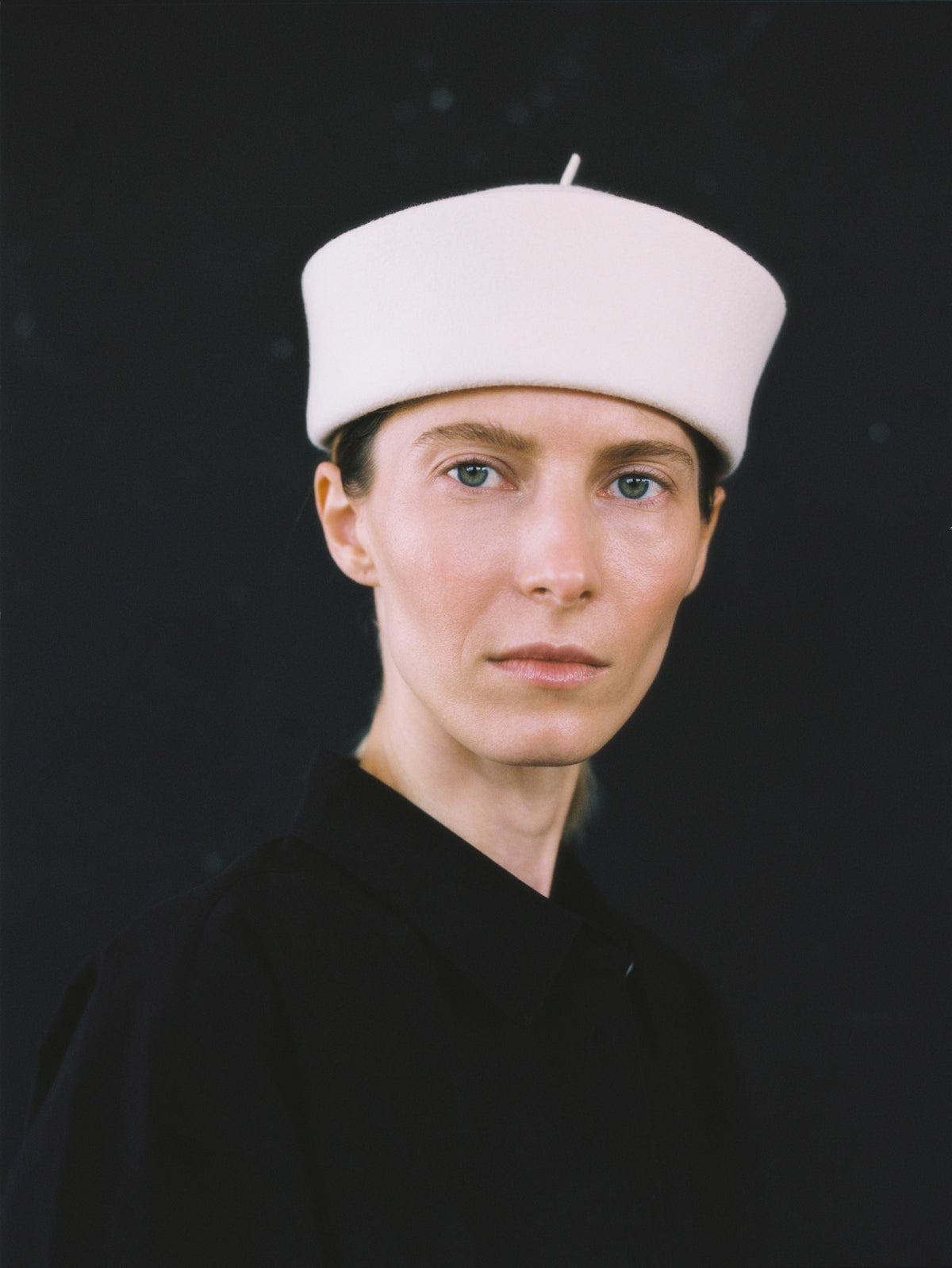 Le Irina - White