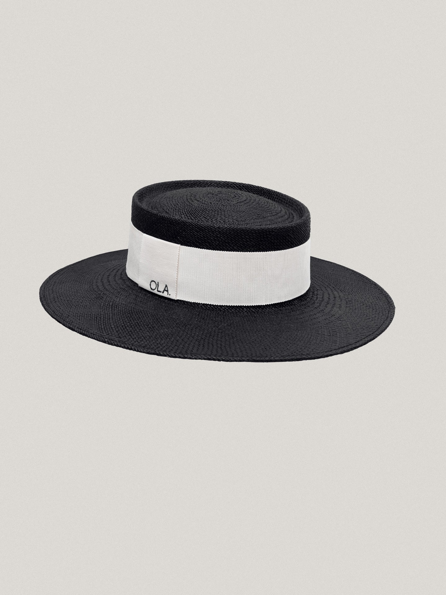 Le Canotier - Black, White Ribbon