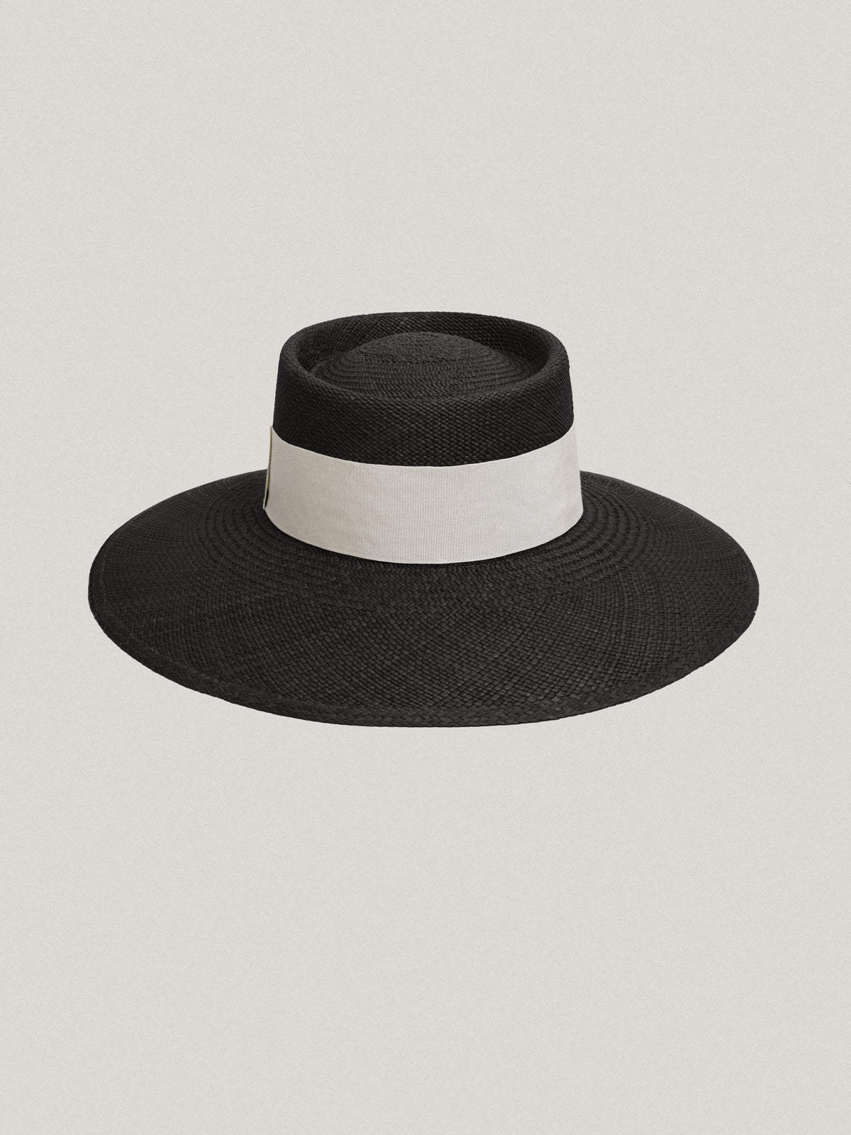 Le Panama - Black, White Ribbon
