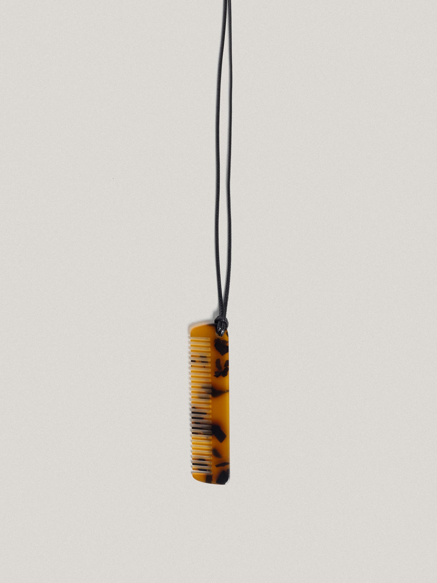 Le Small Comb - Necklace